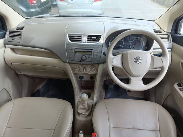 https://images10.gaadi.com/usedcar_image/4564815/original/570d9692cb602a04efe9d803d4ebdc47.jpg?imwidth=6402