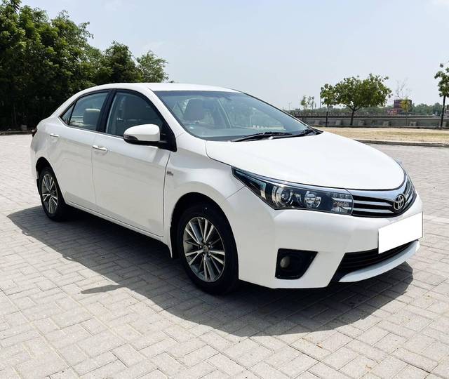 https://images10.gaadi.com/usedcar_image/4564828/original/processed_f196efafde35d9c535589d9be632c4a6.jpg?imwidth=6400