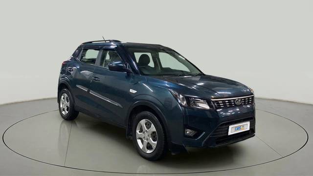 https://images10.gaadi.com/usedcar_image/4564838/original/0e44e6f929e0a77693fd1bddb1305d6a.jpg?imwidth=6400