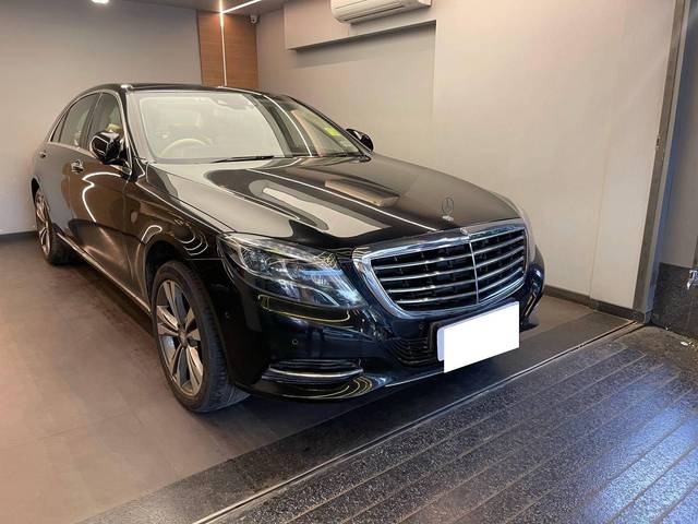 https://images10.gaadi.com/usedcar_image/4564855/original/processed_159e30da2a083f2e606b351ce519aebb.jpeg?imwidth=6401