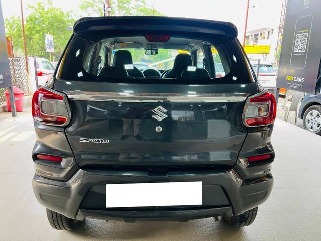 https://images10.gaadi.com/usedcar_image/4564865/original/processed_abacbdadc9e0389c94f4425d12e67438.jpg?imwidth=6402