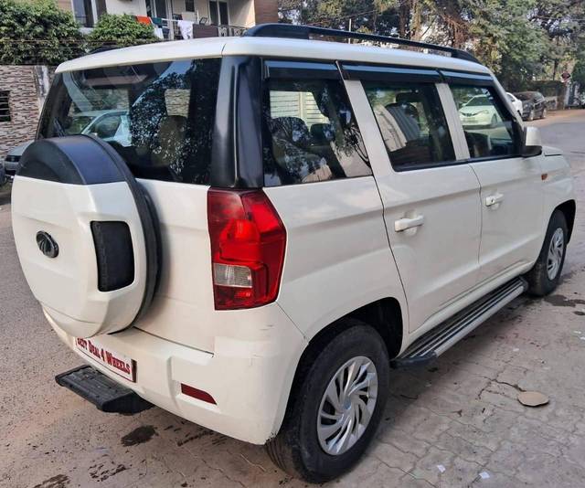 https://images10.gaadi.com/usedcar_image/4564874/original/processed_8227335a578f150dcea97afe882b76d3.jpg?imwidth=6401