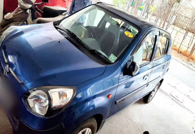 https://images10.gaadi.com/usedcar_image/4564876/original/1ed7364d-3440-43a5-b9ac-a0e3b22d850d.?imwidth=6402