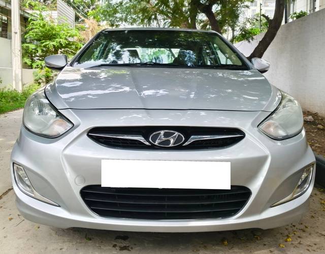 https://images10.gaadi.com/usedcar_image/4564888/original/processed_58f002fe-f965-4b24-94ce-d64b3391f119.jpg?imwidth=6400
