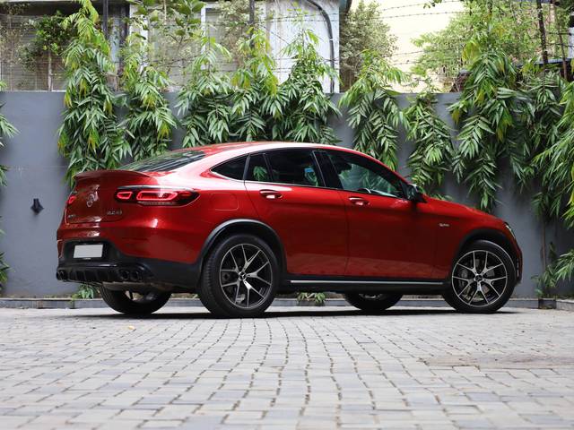 https://images10.gaadi.com/usedcar_image/4564945/original/processed_dae559c4d46264122f28487ed38142f2.jpg?imwidth=6402