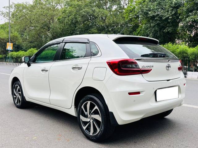 https://images10.gaadi.com/usedcar_image/4564958/original/processed_d7e03b5c1ba2a76a067bac387cbb5121.jpg?imwidth=6401