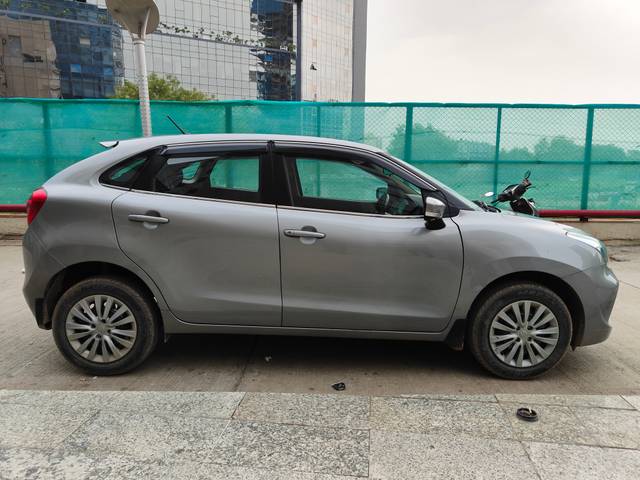 https://images10.gaadi.com/usedcar_image/4564982/original/3455e1d776199684749cdb33c1516ab0.jpg?imwidth=6401