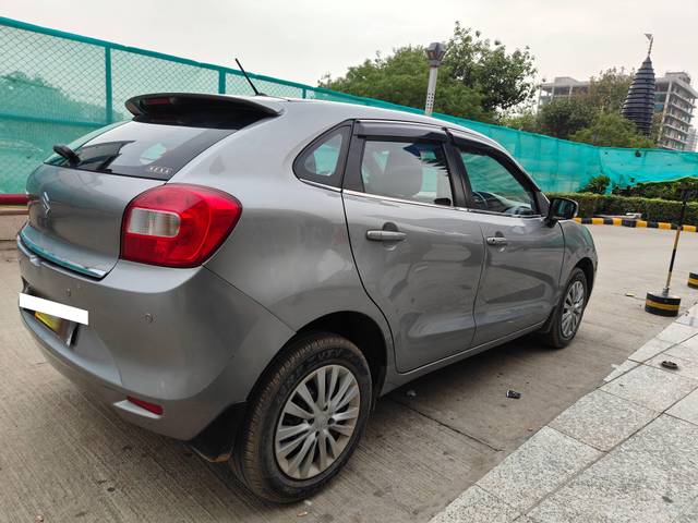https://images10.gaadi.com/usedcar_image/4564982/original/processed_bd8da56f6d2cdece8fd7311d44530eba.jpg?imwidth=6402