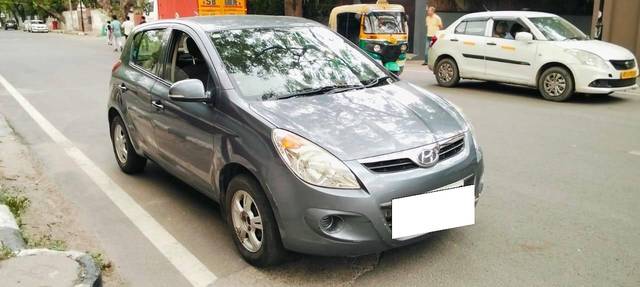 https://images10.gaadi.com/usedcar_image/4564985/original/processed_c08b27ad-3927-4176-a1e5-28c8ad0eb3dc.jpg?imwidth=6400