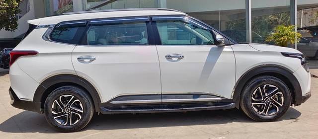 https://images10.gaadi.com/usedcar_image/4564986/original/4e8173beb419f83d331688d1b9eb4809.jpeg?imwidth=6401