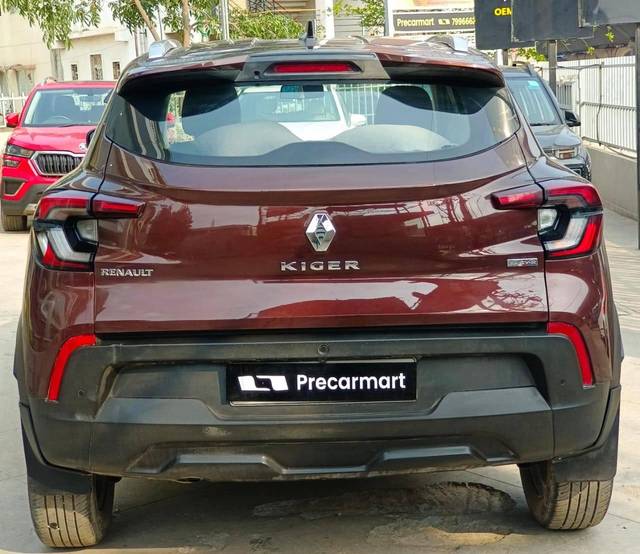https://images10.gaadi.com/usedcar_image/4564989/original/processed_fba293b09c03133e77b7f9596f6fb611.jpeg?imwidth=6402