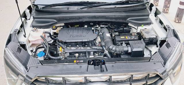 https://images10.gaadi.com/usedcar_image/4564995/original/0e5235196206160d89857f6df86e136e.jpg?imwidth=6402