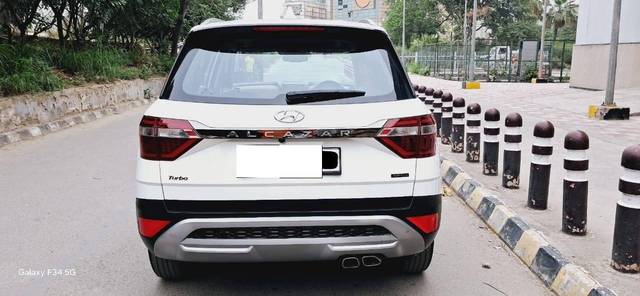 https://images10.gaadi.com/usedcar_image/4564995/original/processed_66340bccbb4ac0505c5b619c415f8498.jpg?imwidth=6401