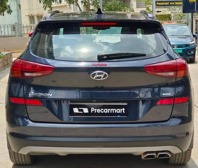 https://images10.gaadi.com/usedcar_image/4565011/original/processed_348dabea978390170a31e287748ac4d9.jpeg?imwidth=6402