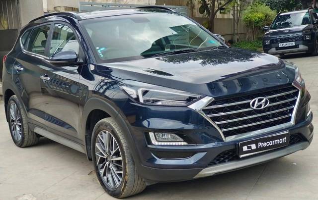 https://images10.gaadi.com/usedcar_image/4565011/original/processed_df340631766b943515dd503ac172d3a3.jpeg?imwidth=6400