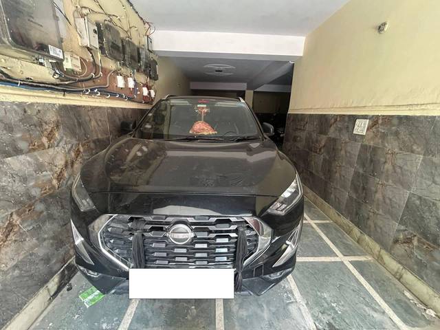 https://images10.gaadi.com/usedcar_image/4565036/original/processed_6a1f42bd-5324-478b-8e01-6f8fe97ee2d3.jpg?imwidth=6400