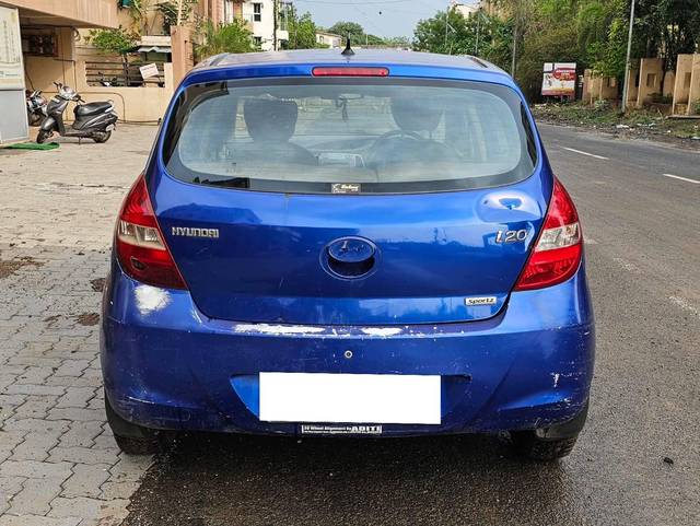 https://images10.gaadi.com/usedcar_image/4565066/original/processed_a4d0694ae578c3a18f93c405e35fba95.jpg?imwidth=6401