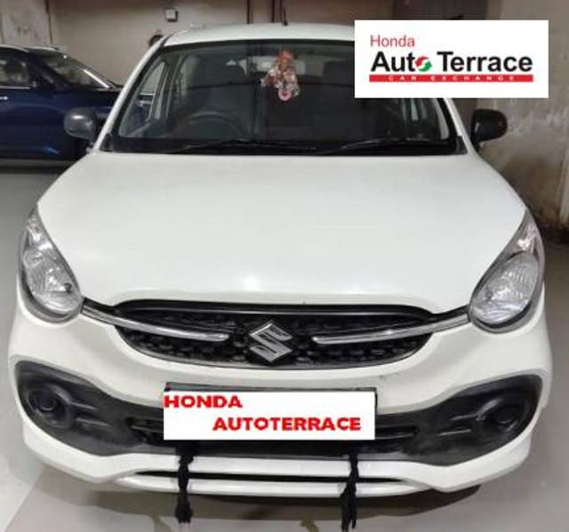 https://images10.gaadi.com/usedcar_image/4565072/original/c23600837abe00fdcf83ebabf3c6a7ed.jpeg?imwidth=6400