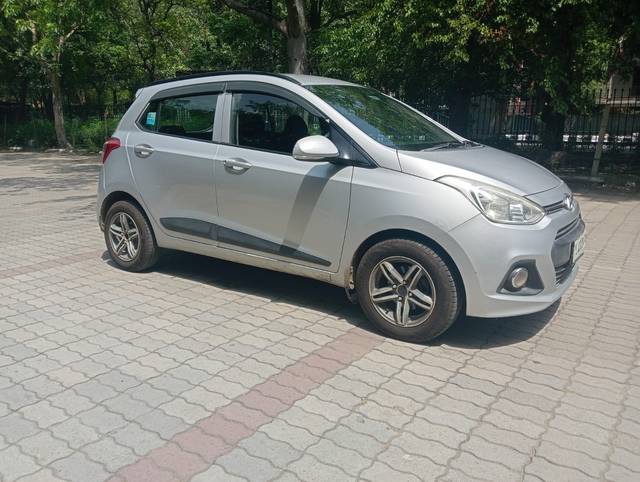 https://images10.gaadi.com/usedcar_image/4565081/original/5373426e63b3147ee374fb1bc9a30eb0.jpg?imwidth=6401