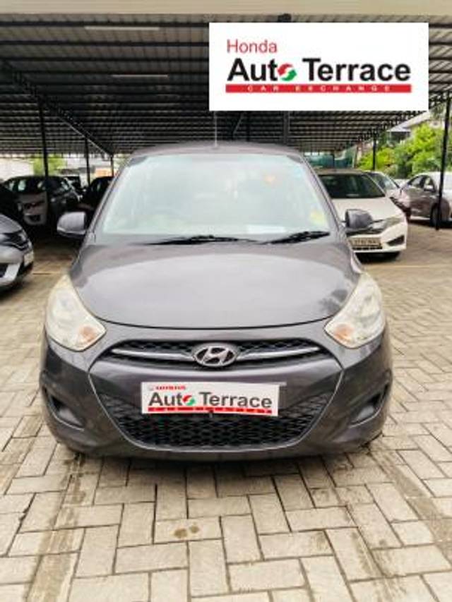 https://images10.gaadi.com/usedcar_image/4565091/original/0fd8c6cd968cd656e23d64981071fcd3.jpg?imwidth=6400