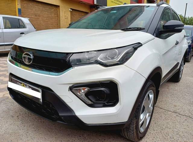 https://images10.gaadi.com/usedcar_image/4565095/original/processed_0d9c013911fea825d22f61de3c8165b4.jpg?imwidth=6401