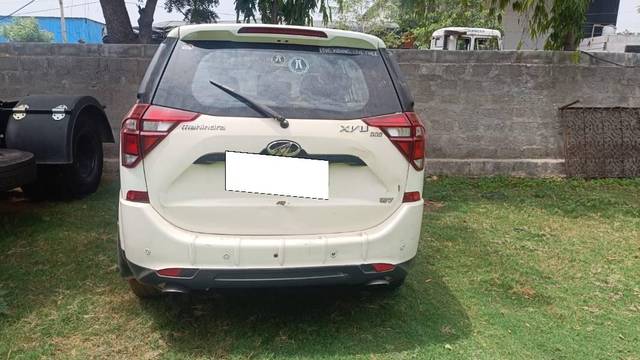 https://images10.gaadi.com/usedcar_image/4565133/original/processed_7ff8b2f2-2a11-4156-abe1-14541a7dde68.jpg?imwidth=6402