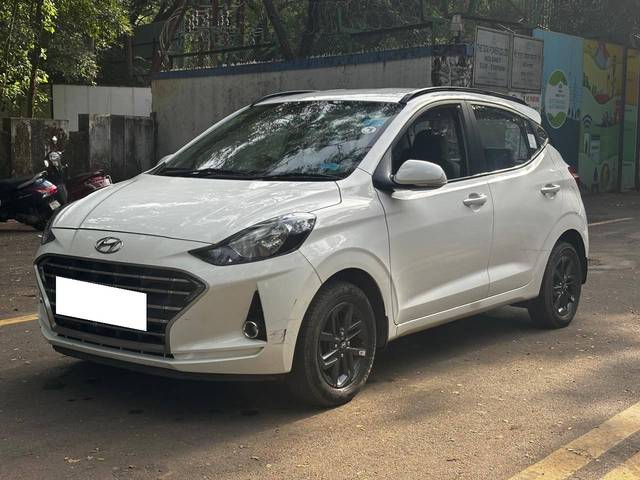 https://images10.gaadi.com/usedcar_image/4565134/original/processed_08c8ddda0d87ee33ee9caba43858c995.jpg?imwidth=6400