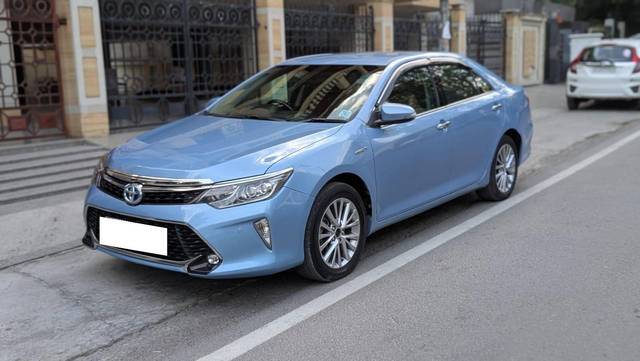 https://images10.gaadi.com/usedcar_image/4565153/original/processed_7bf8d6b6d2fd76221f1fa797faaa34cf.jpg?imwidth=6401