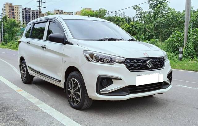https://images10.gaadi.com/usedcar_image/4565154/original/processed_ff65357b4531a57db21193337be7f85c.jpg?imwidth=6400