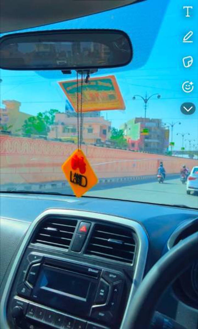 https://images10.gaadi.com/usedcar_image/4565187/original/processed_e273c4bf-ebb0-4539-84fa-5097ed120fe9.png?imwidth=6401