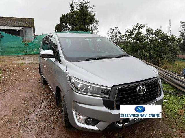 https://images10.gaadi.com/usedcar_image/4565197/original/processed_b0f5c4728f4852fadc40912bc8b53077.jpg?imwidth=6400