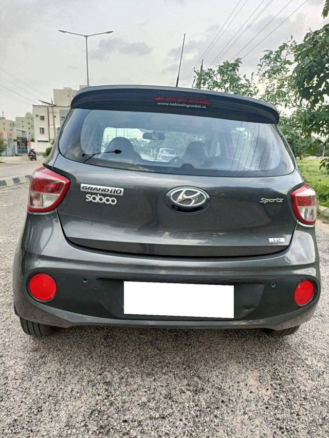 https://images10.gaadi.com/usedcar_image/4565215/original/processed_011c22aa152d108df74242d1db7099b4.jpg?imwidth=6402