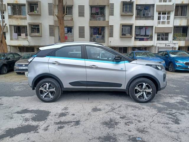 https://images10.gaadi.com/usedcar_image/4565227/original/processed_c3a9bd25fba0b9aeba18cc543c5def1f.jpeg?imwidth=6401