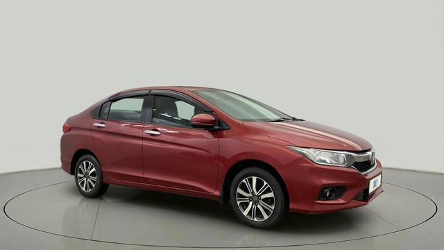 https://images10.gaadi.com/usedcar_image/4565229/original/0d0b46d92ccd58e9ebeee2dccaa64e95.jpg?imwidth=6400