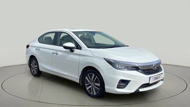 https://images10.gaadi.com/usedcar_image/4565250/original/dc1d781d6430e18cc3c47a91500f67e3.jpg?imwidth=6400