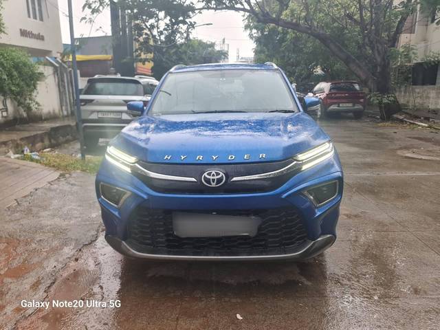 https://images10.gaadi.com/usedcar_image/4565264/original/processed_324dbeb295e1074e0e01846cfd0ba10e.jpg?imwidth=6402