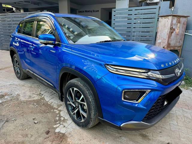 https://images10.gaadi.com/usedcar_image/4565264/original/processed_98b512ba72fb8a24e6ffda80f77951cc.jpg?imwidth=6400