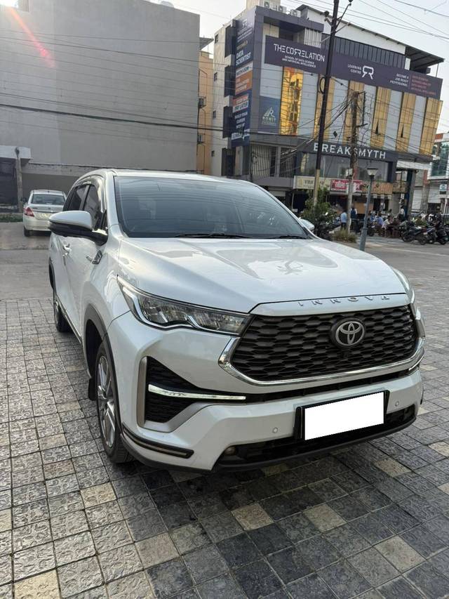 https://images10.gaadi.com/usedcar_image/4565268/original/processed_d2e468aa43aa85d9a1a8af6125195045.jpg?imwidth=6400