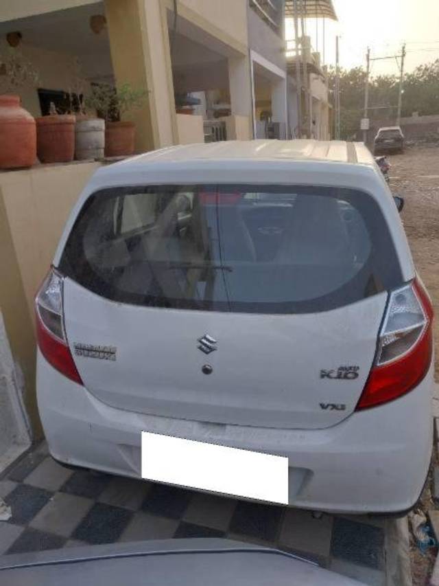 https://images10.gaadi.com/usedcar_image/4565269/original/processed_6f53159e-d6a8-4c17-966d-9be80bafa640.jpg?imwidth=6401