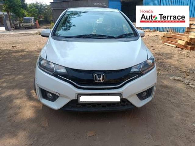 https://images10.gaadi.com/usedcar_image/4565294/original/88beea6995de3a201b8cbe15fcd69b57.jpg?imwidth=6400
