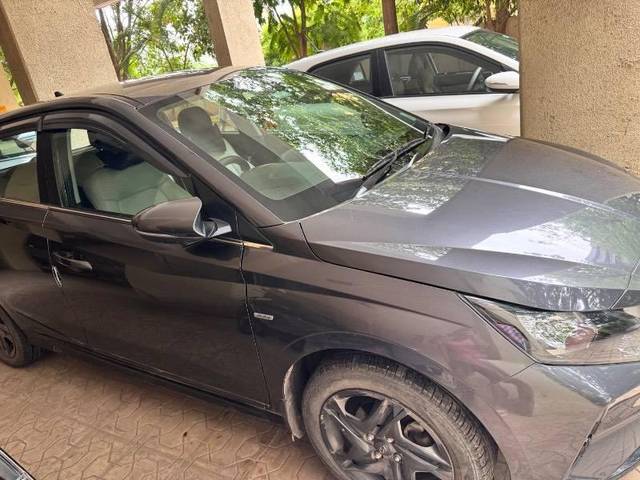 https://images10.gaadi.com/usedcar_image/4565307/original/processed_4b96764e-19b2-4ada-b248-5ebf2a89b4d7.jpeg?imwidth=6400