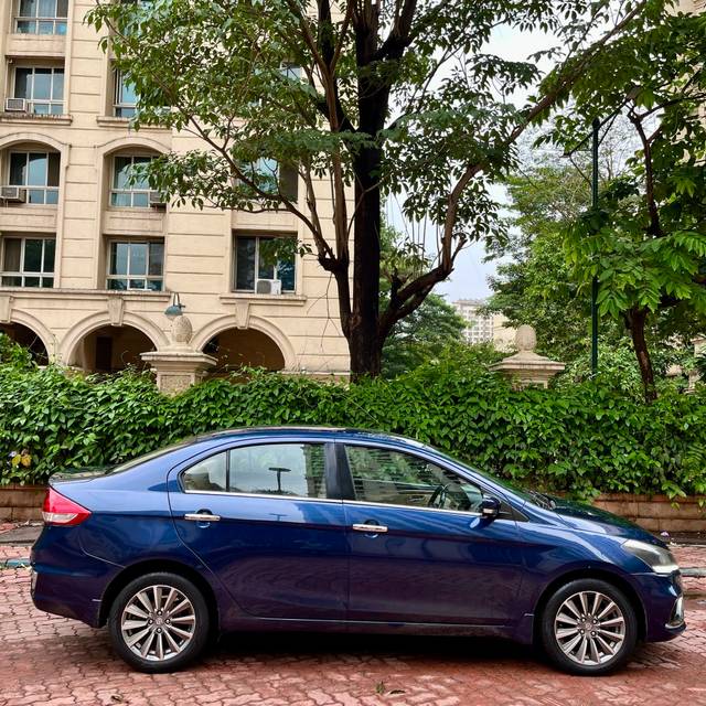 https://images10.gaadi.com/usedcar_image/4565312/original/17d16b50c43faf03ccb769e066cbcb1c.JPG?imwidth=6401
