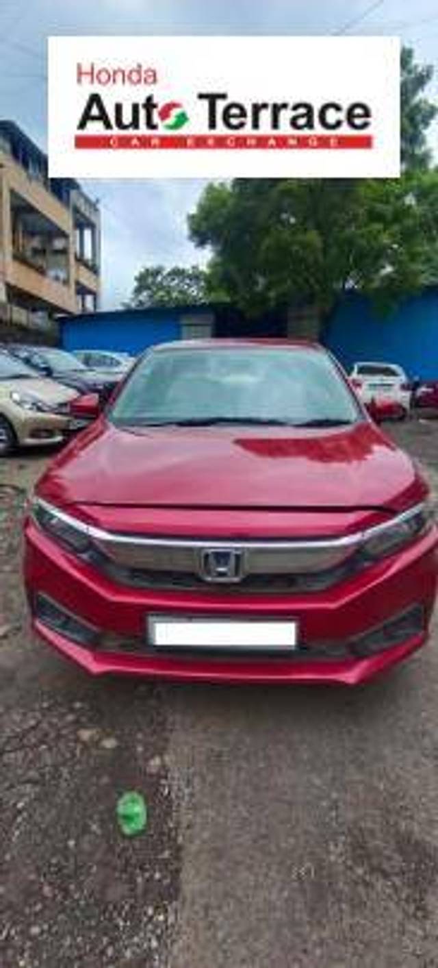 https://images10.gaadi.com/usedcar_image/4565316/original/f4098d12db80463b544d01e17f5f8062.jpg?imwidth=6400