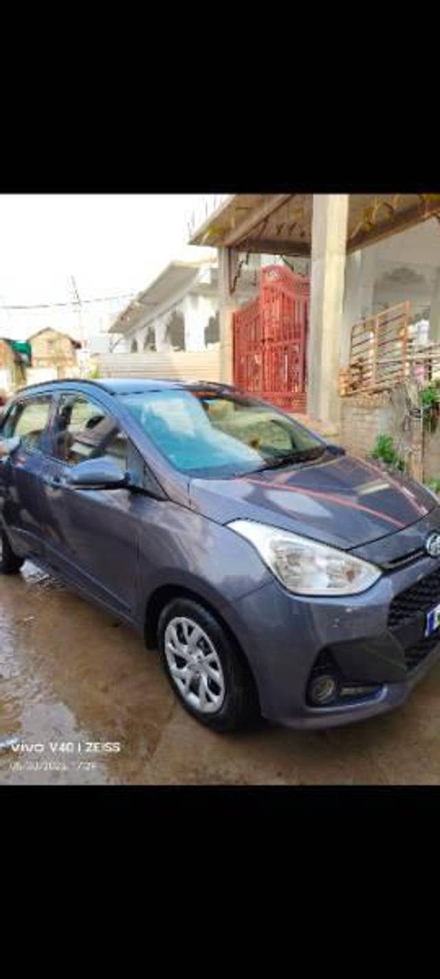 https://images10.gaadi.com/usedcar_image/4565338/original/processed_52807d63-6332-4bdf-a879-2d5409ef82c8.jpg?imwidth=6400