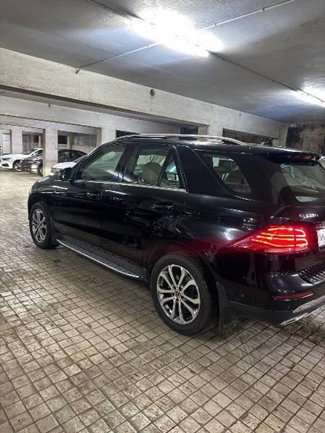 https://images10.gaadi.com/usedcar_image/4565422/original/processed_9fc7769d-1d17-4641-9e9b-668a851f4e08.jpeg?imwidth=6402