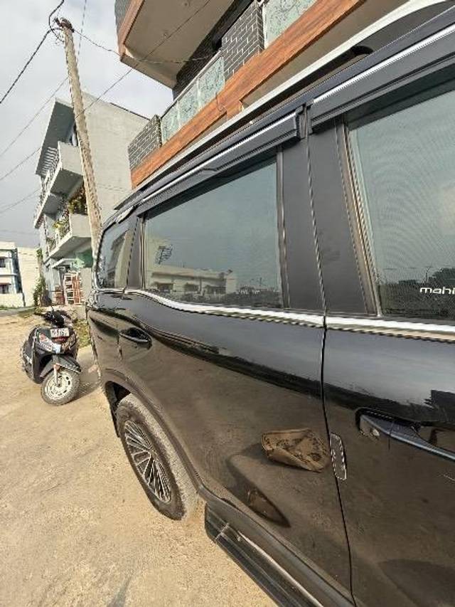 https://images10.gaadi.com/usedcar_image/4565427/original/processed_a60ca9e4-7e8f-49b4-8984-f3f8f56bd7eb.jpeg?imwidth=6402