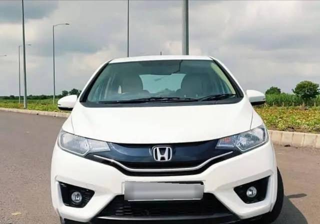 https://images10.gaadi.com/usedcar_image/4565470/original/processed_831ba00a-2d77-49dd-99de-769858717f98.jpeg?imwidth=6402