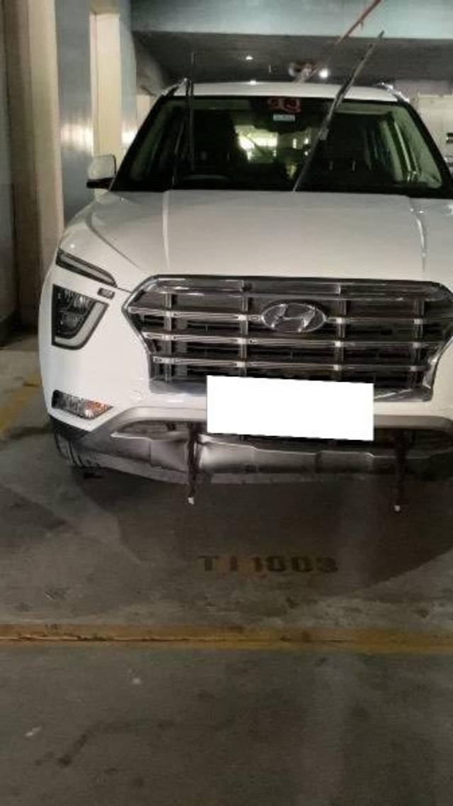 https://images10.gaadi.com/usedcar_image/4565473/original/processed_045a95d9-fc02-4b7f-babf-3ef0b73b8a43.jpeg?imwidth=6400