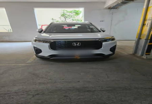 https://images10.gaadi.com/usedcar_image/4565512/original/b529b9e6-3d68-4dc6-baeb-4c44d1638383.?imwidth=6400