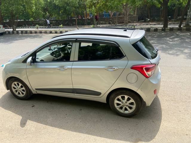 https://images10.gaadi.com/usedcar_image/4565516/original/58c0bc3f-103d-4eb7-b5d6-21111eb2e7a0.jpg?imwidth=6402